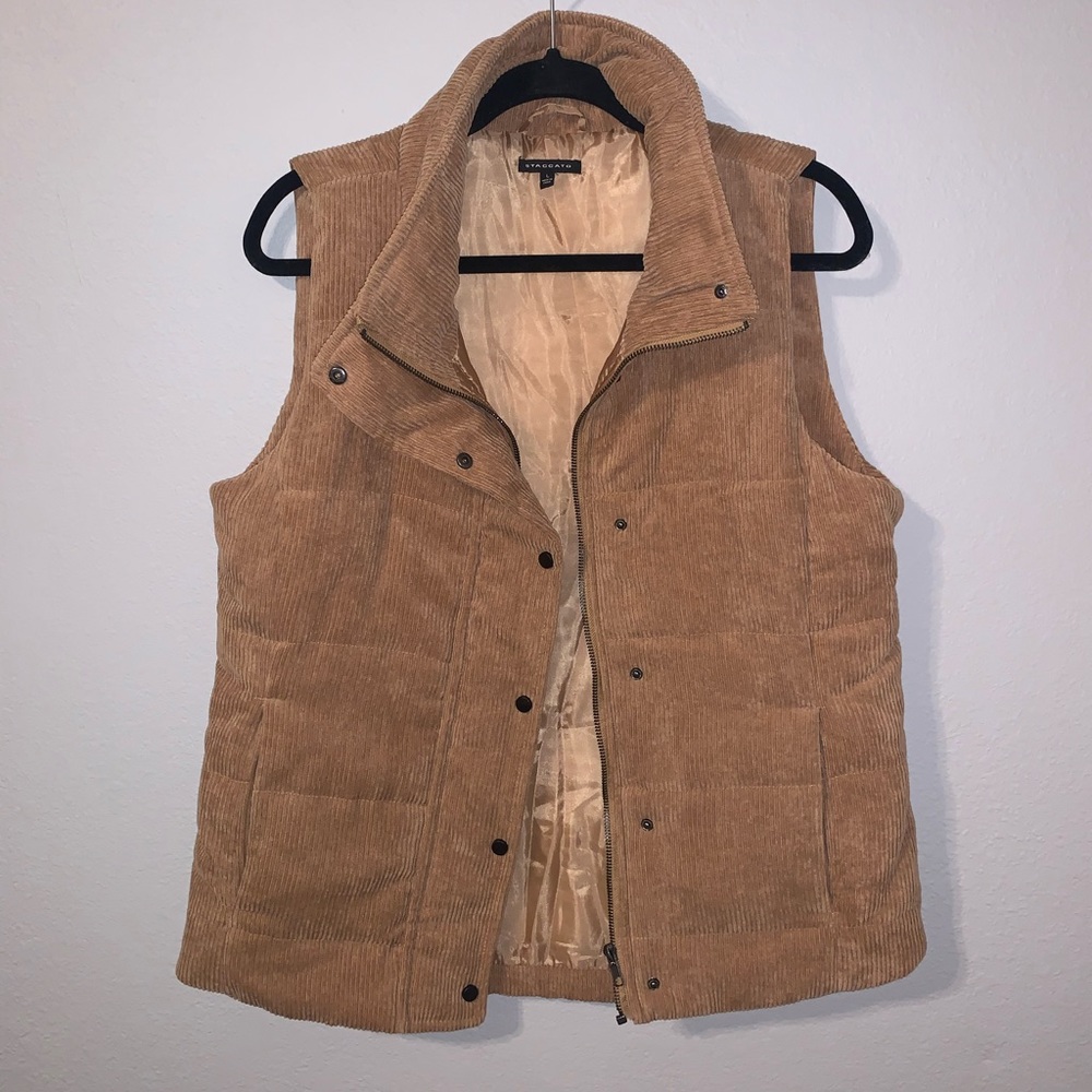 Cute Tan Puffer Vest